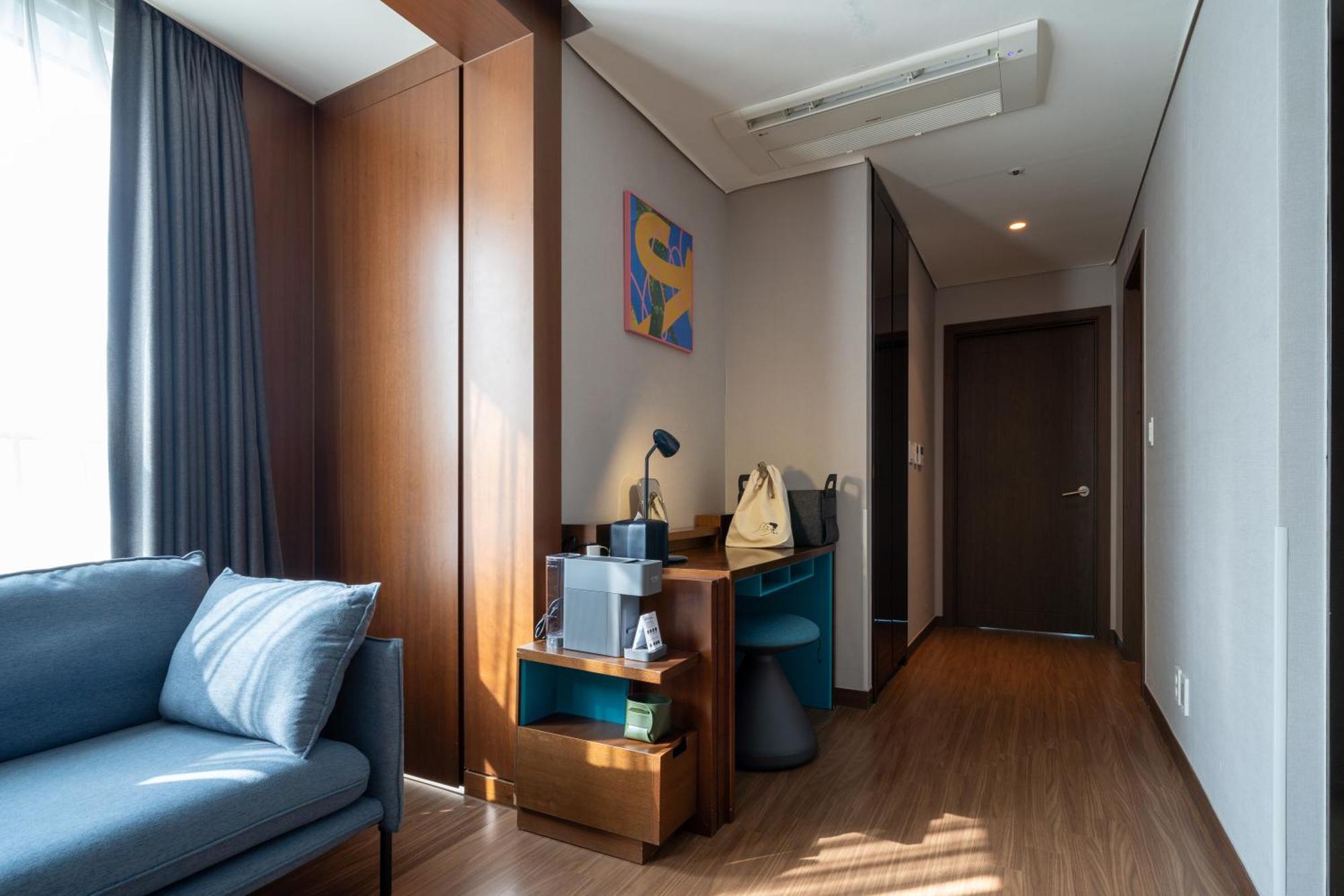 Urbanstay Haeundae Station Busan Exteriör bild
