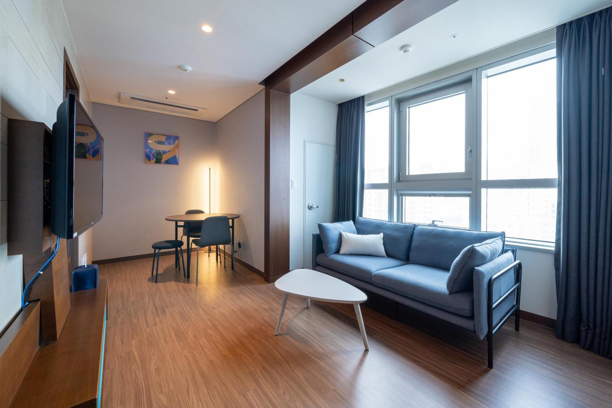 Urbanstay Haeundae Station Busan Exteriör bild