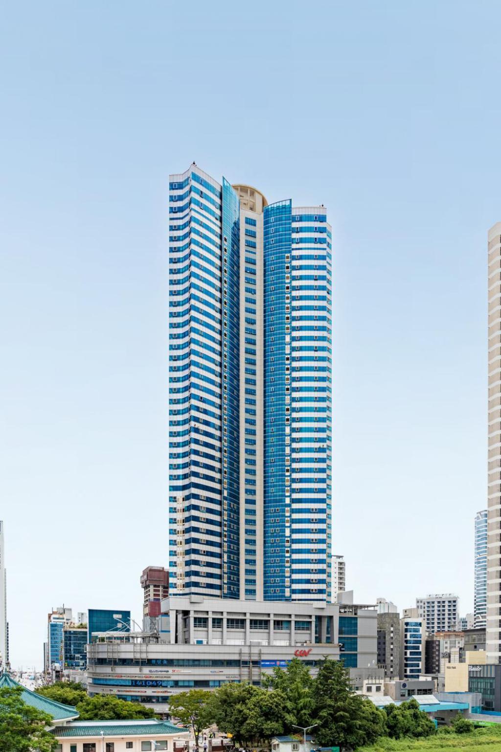Urbanstay Haeundae Station Busan Exteriör bild